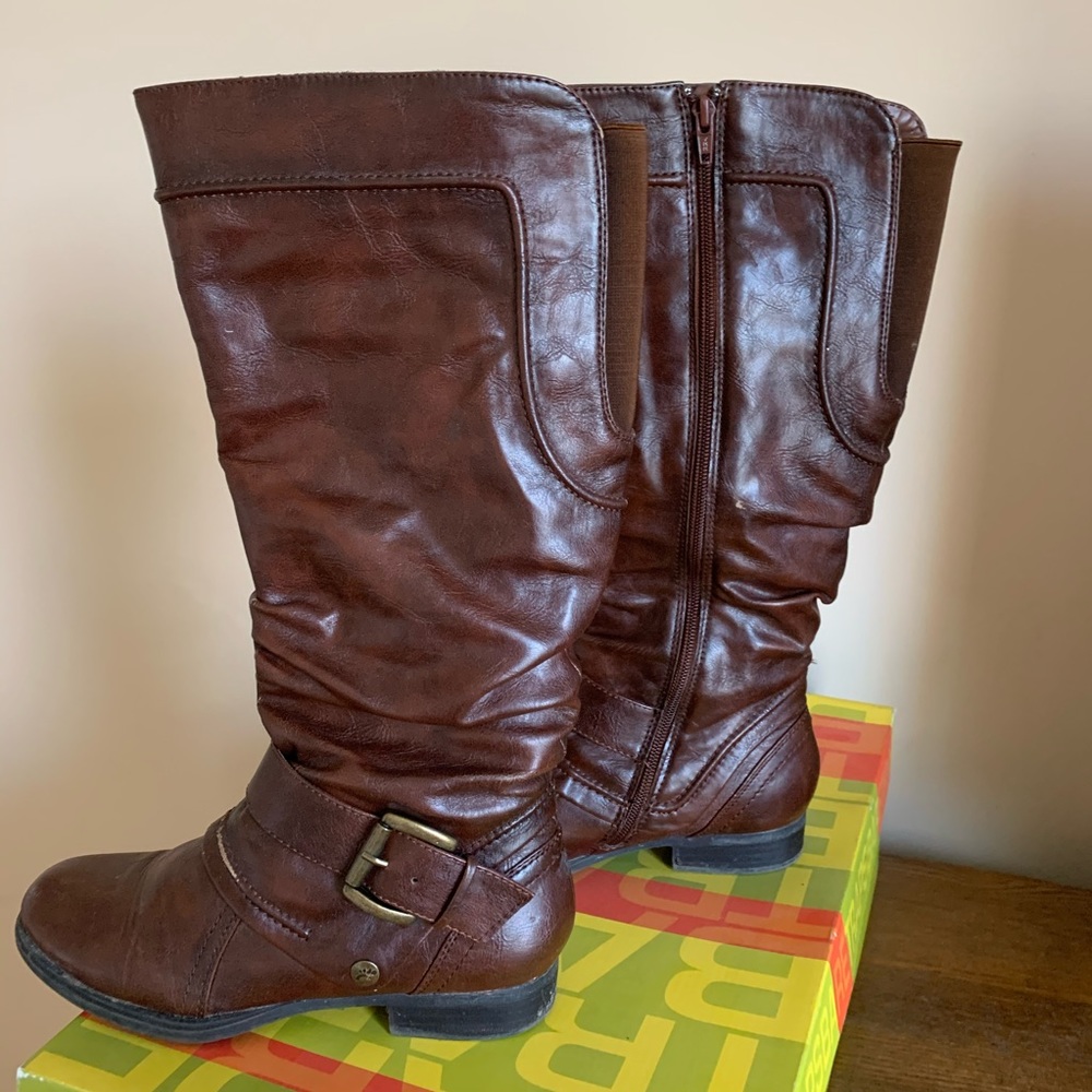 Brown Baretraps Riding Boots - Picture 3 of 5